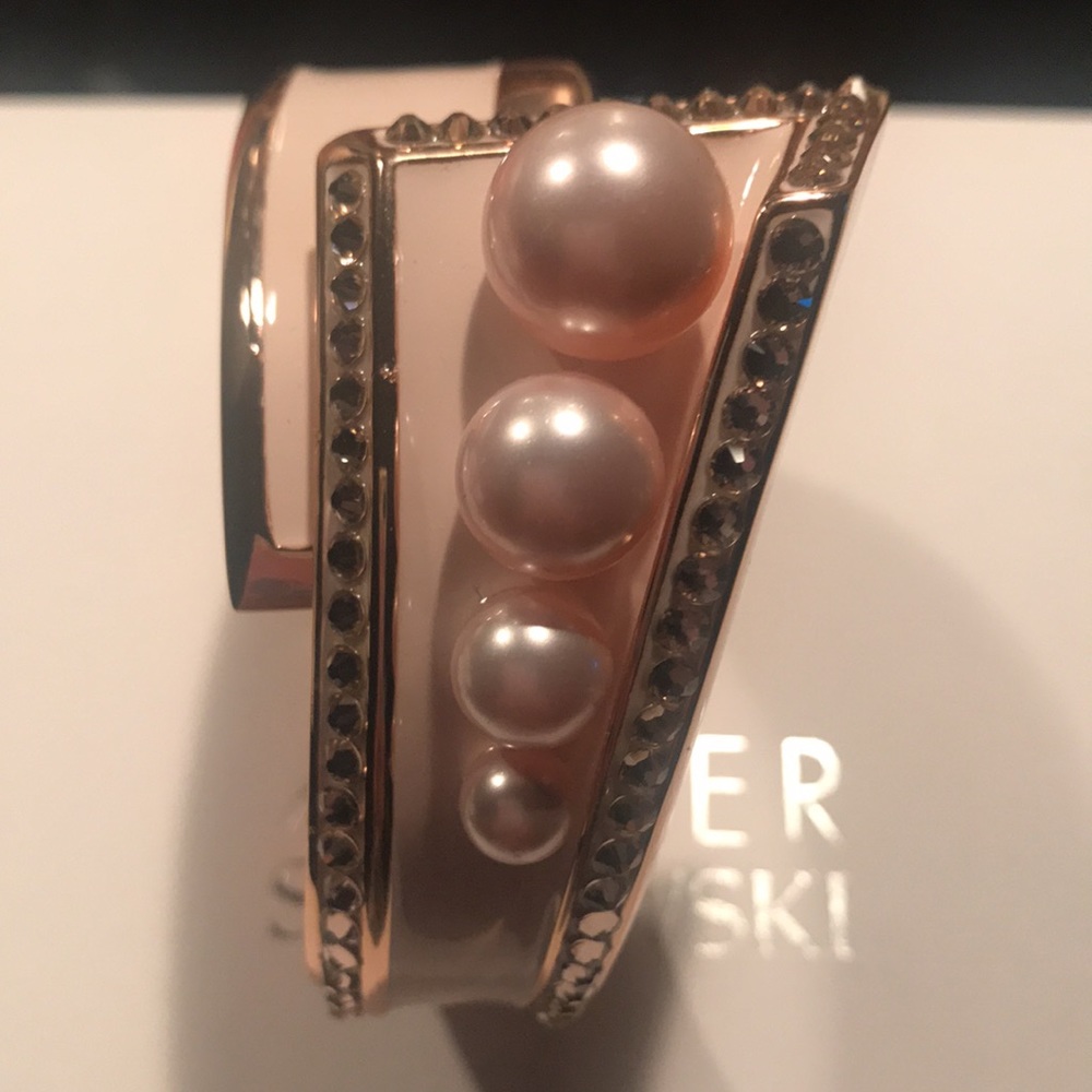 Nicholas Kirkwood Authentic Swarovski Atelier Gold Cuff. - Picture 7 of 8